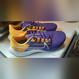 LSU Tiger tennis shoes